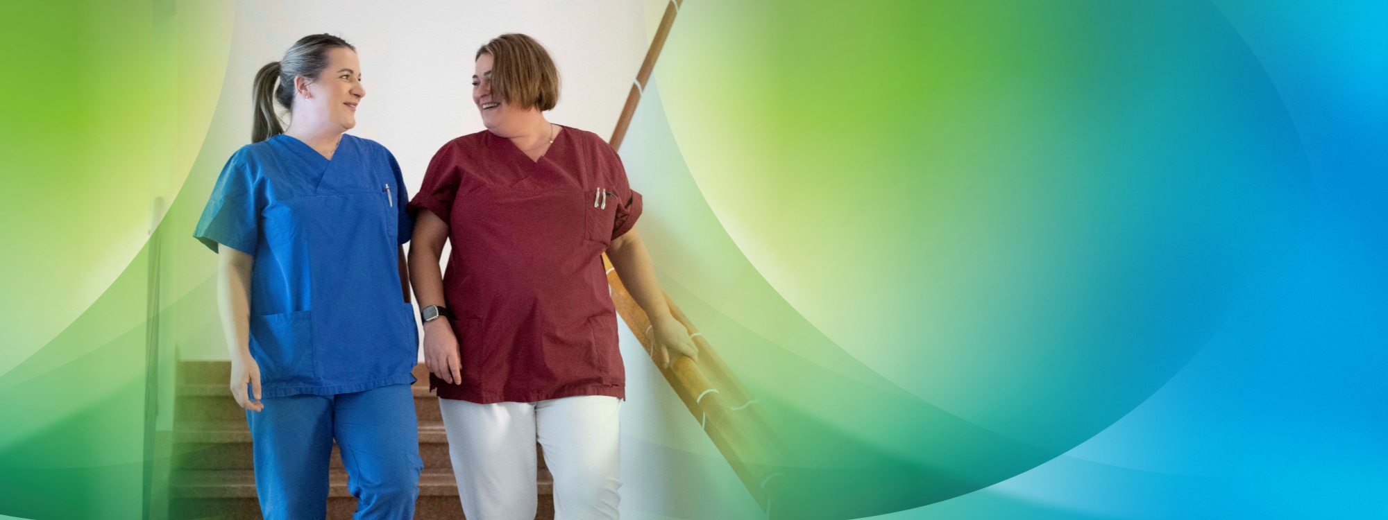 Aufnahmesituation eines Kindes in Begleitung ihres Vaters mit einer Ärztin des Kreiskrankenhauses Prenzlau