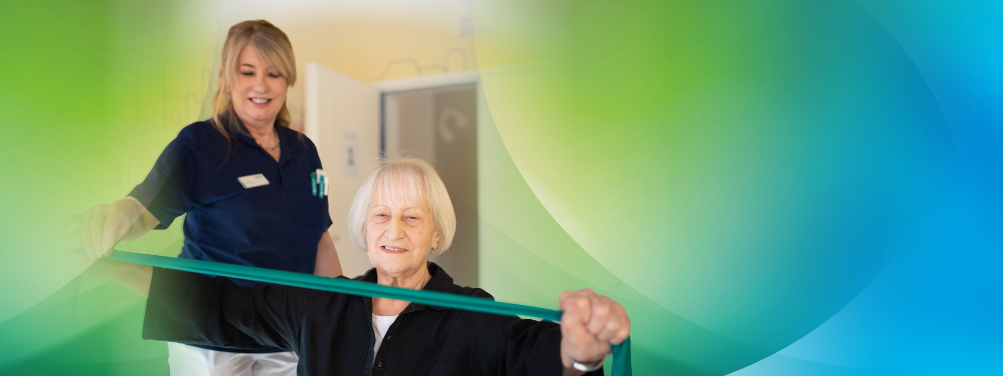 Aufnahmesituation eines Kindes in Begleitung ihres Vaters mit einer Ärztin des Kreiskrankenhauses Prenzlau