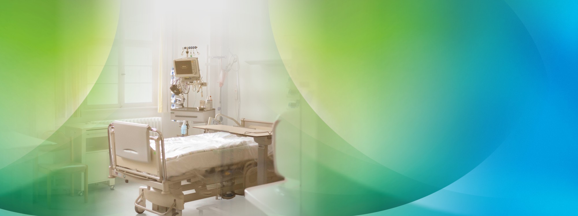 Aufnahmesituation eines Kindes in Begleitung ihres Vaters mit einer Ärztin des Kreiskrankenhauses Prenzlau