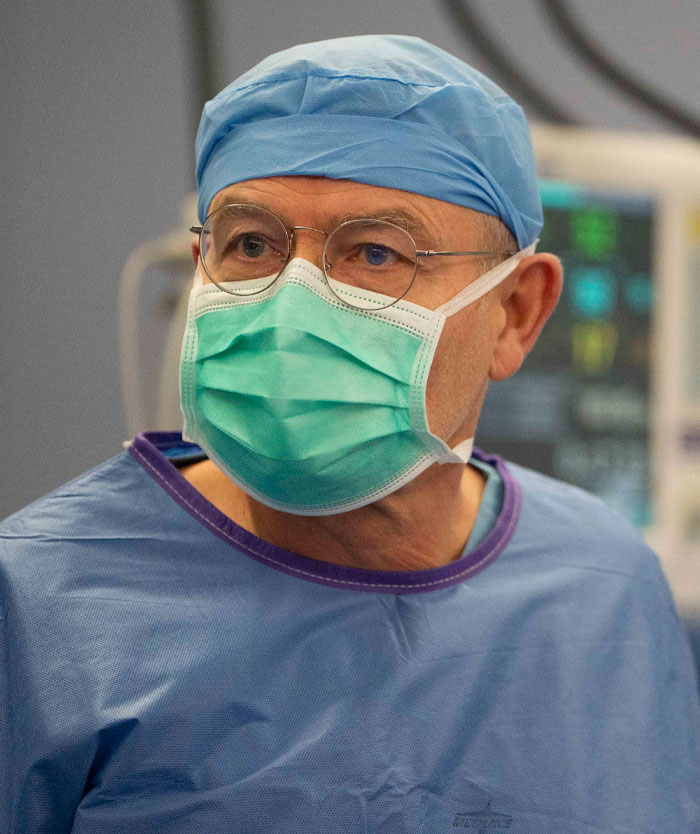 Portaitfoto von Pawel Tarnowski - Oberarzt, Facharzt für Chirurgie