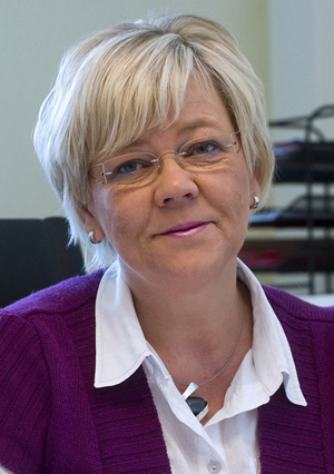 Portaitfoto von Pflegedienstleiterin Heike Rakow