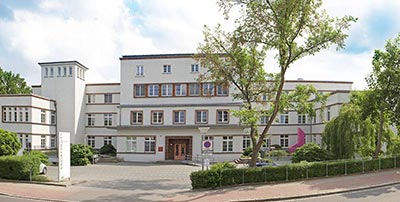 Außenansicht des Krankenhaus in Angermünde
